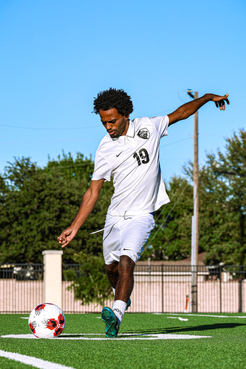 Lifestyle mobile image 2